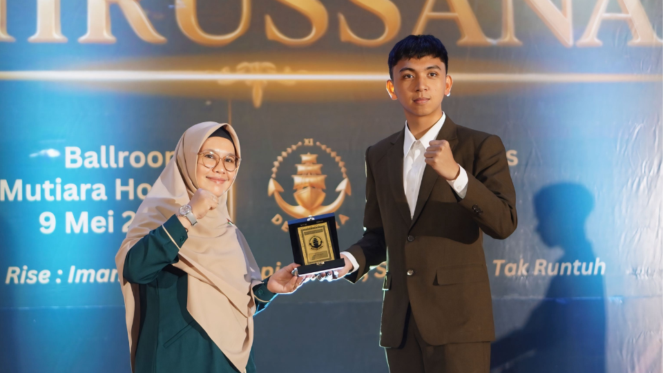 Haflah Akhirussanah SMA IT DHBS: Pelayaran Baru Devistra